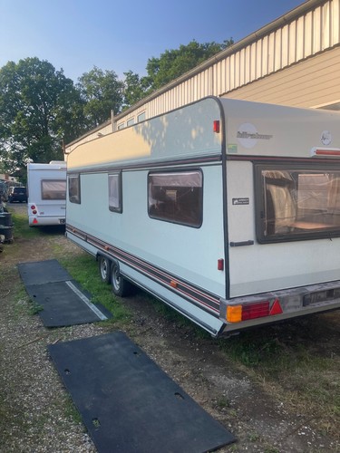 Wohnwagen lux von bürstner - lux,