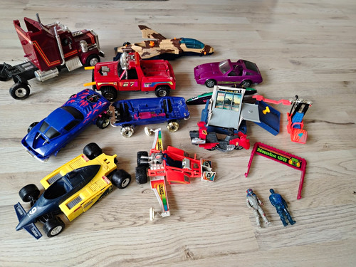 Fahrzeug konvolut - m.a.s.k.,