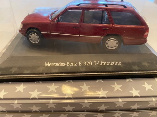 Ein mercedes benz 320 - e,