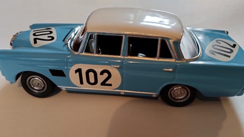 Mercedes